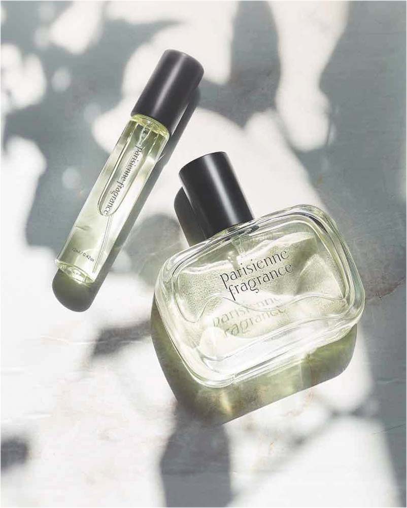 パリジェンヌフレグランスイメージ写真