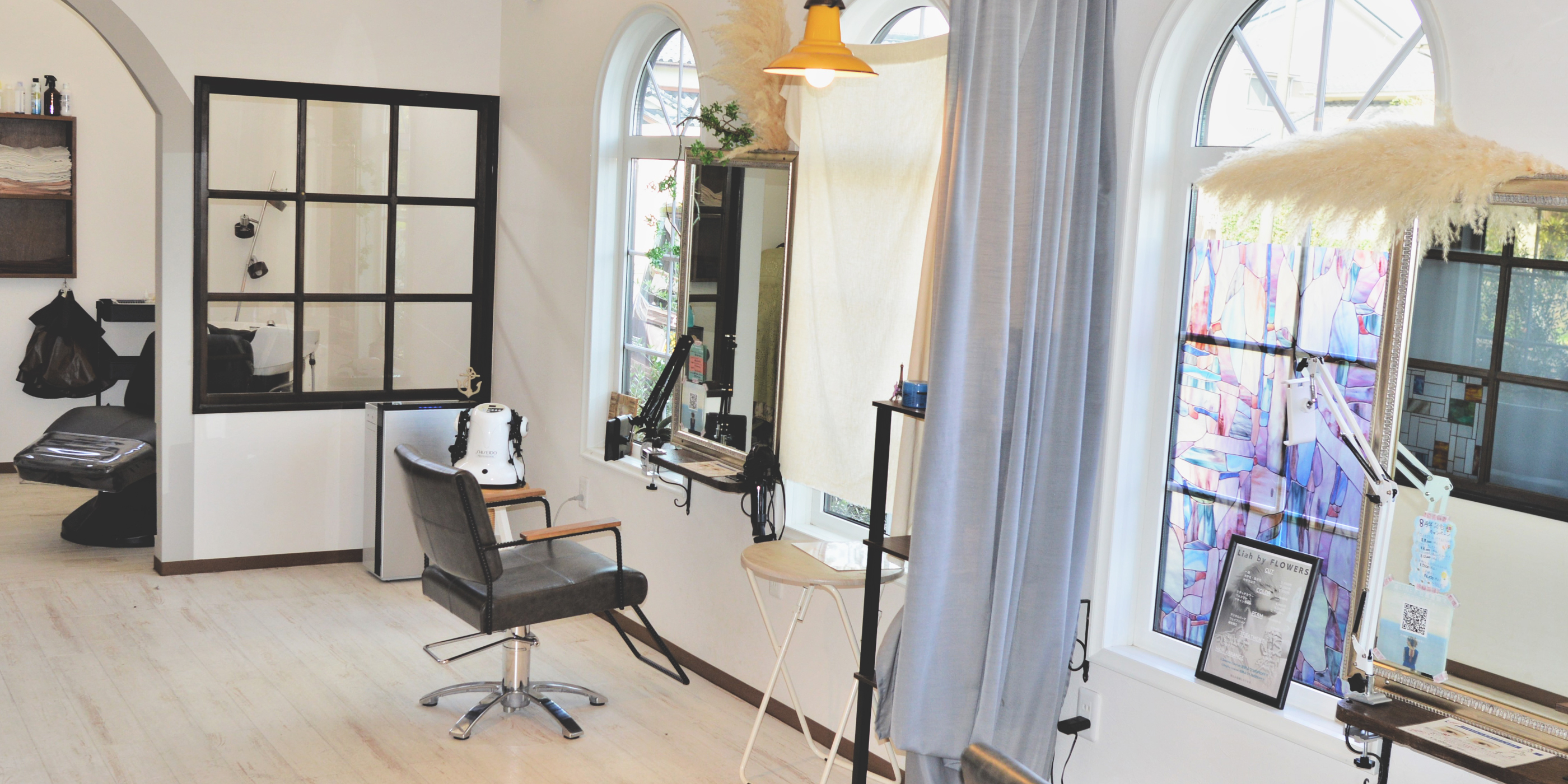 Lia by FLOWERSメージ